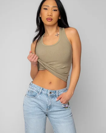 Maiou dama Olive