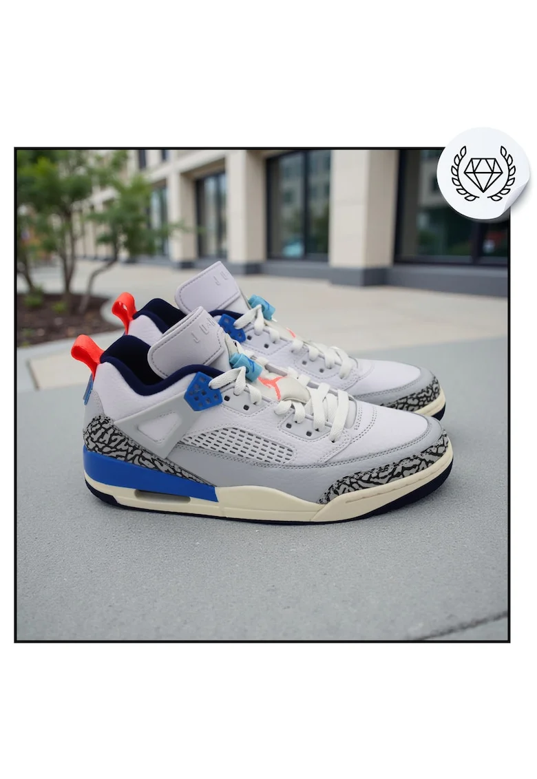 Pantofi Sport Barbati, Jordan, Spizike Low, Superiori Din Piele Nadwqfwqdturala, Sintetica Si Material Textil, Tehnologie  Air Pentru Amortizare Excelenta, Guler Jos Pentru Libertate De Miscare, Talpa Exterioara Din Cauciuc Cu Aderenta Ridicata, Alb/Negru