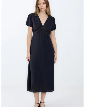 Rochie evazata cu maneci scurte, Negru