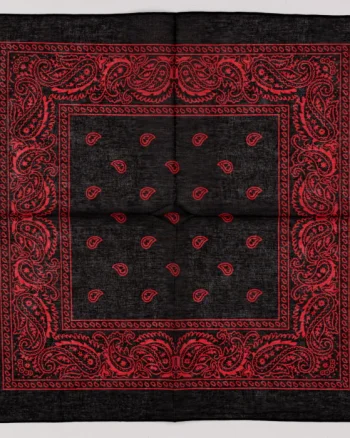 Bandana tip batic patrat cu imprimeu rosu pe negru