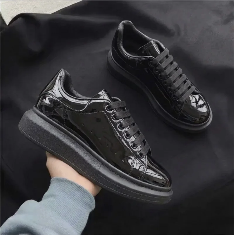 Adidasi barbati casual  negri luciosi   vip AAA