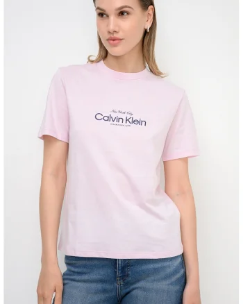 Tricou cu decolteu la baza gatului si imprimeu logo, Roz pal