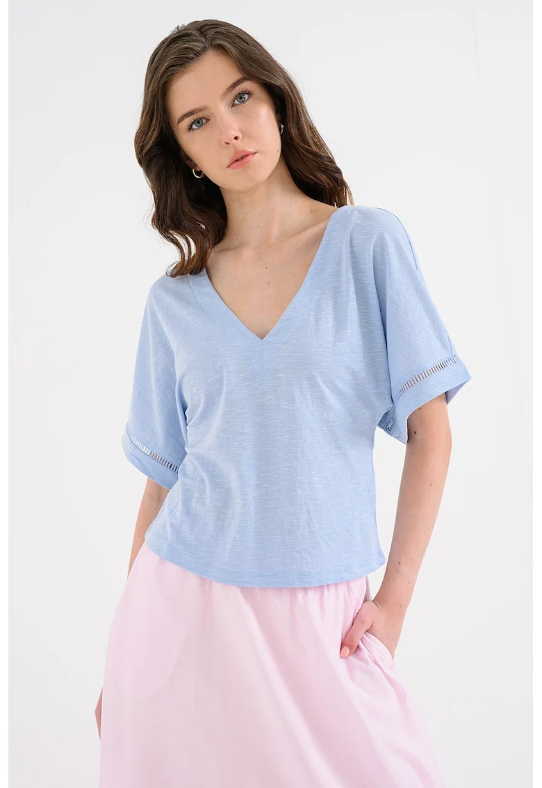 Bluza cu maneci ample scurte si decolteu in V Leylani, Albastru pastel