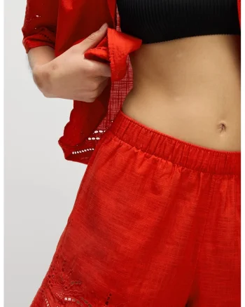 Pantaloni scurti din bumbac cu perforatii, Rosu vermillion