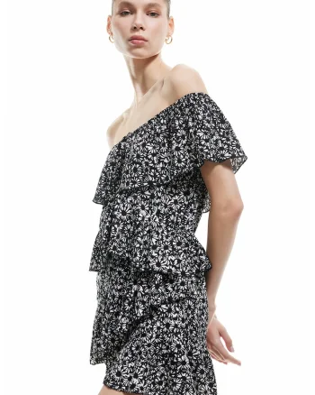 Salopeta scurta cu volane si model, Alb/Negru