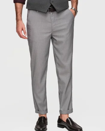 Pantaloni chino cu detalii elegante si material rezistent, Gri