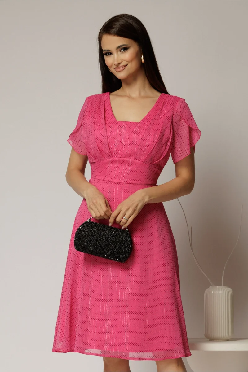Rochie midi fucsia din voal cu buline si maneci scurte petrecute