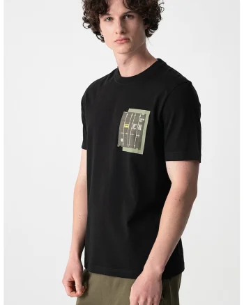 Tricou cu decolteu la baza gatului si imprimeu grafic pe piept, Negru/Alb murdar/Verde feriga