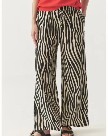 Pantaloni cu croiala ampla si animal print, Alb fildes/Negru
