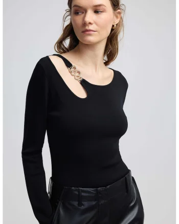 Bluza tricotata fin cu decupaj, Negru