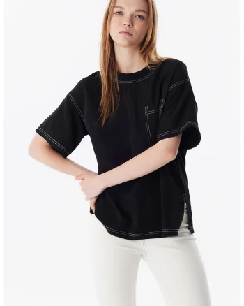 Tricou cu cusaturi contrastante, Negru