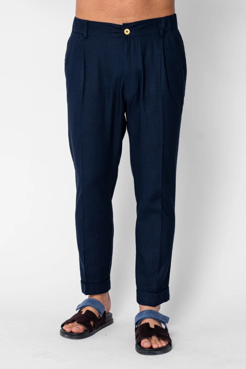 Pantaloni lungi cu nasture si tiv intors Navy