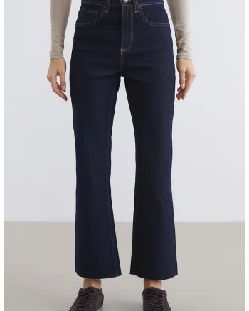 Blugi crop evazati cu croiala kick, Albastru ultramarin