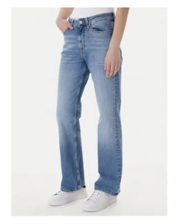 Blugi bootcut cu buzunare