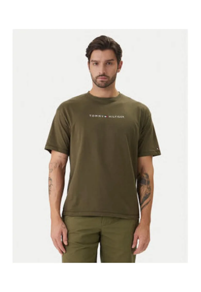 Tricou regular fit din bumbac cu decolteu la baza gatului si imprimeu text pe piept