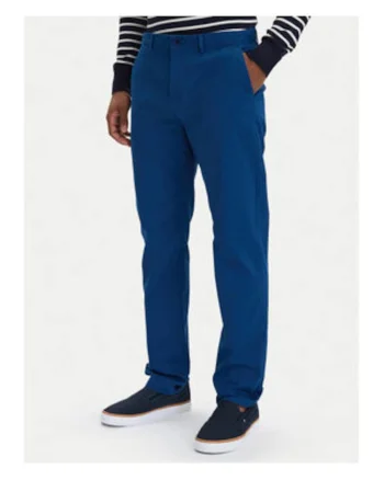 Pantaloni uni cu buzunare laterale