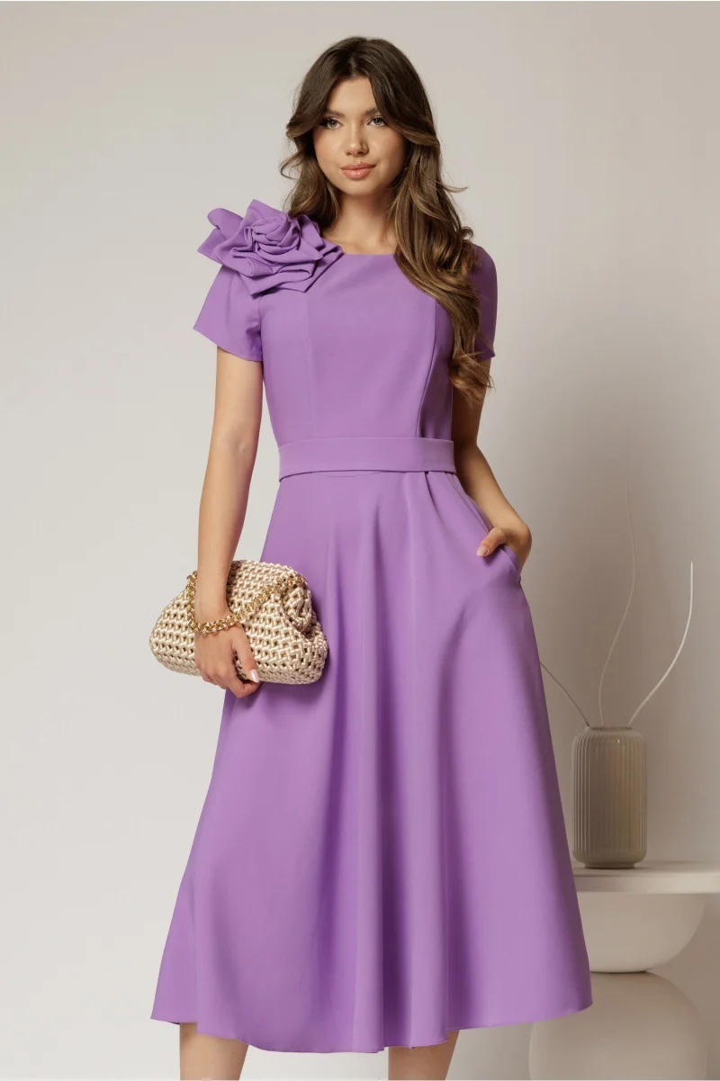 Rochie DY Fashion mov clos cu trandafir la umar si cordon detasabil