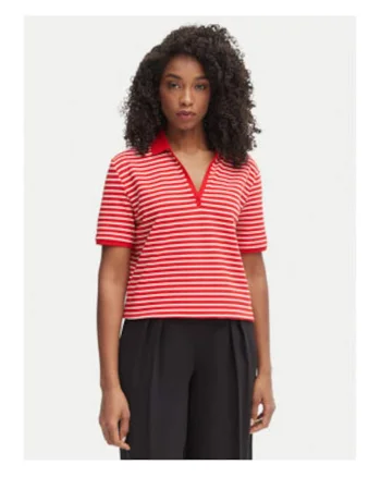 Tricou polo in dungi cu decupaj in v