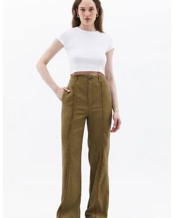 Pantaloni cu cusaturi accentuate, Kaki