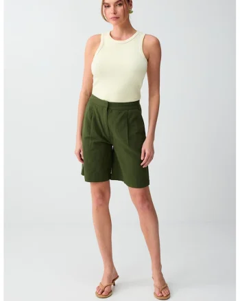Pantaloni scurti din amestec de in cu buzunare, Verde