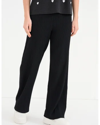 Pantaloni texturati cu croiala ampla si talie elastica Kaylie, Negru