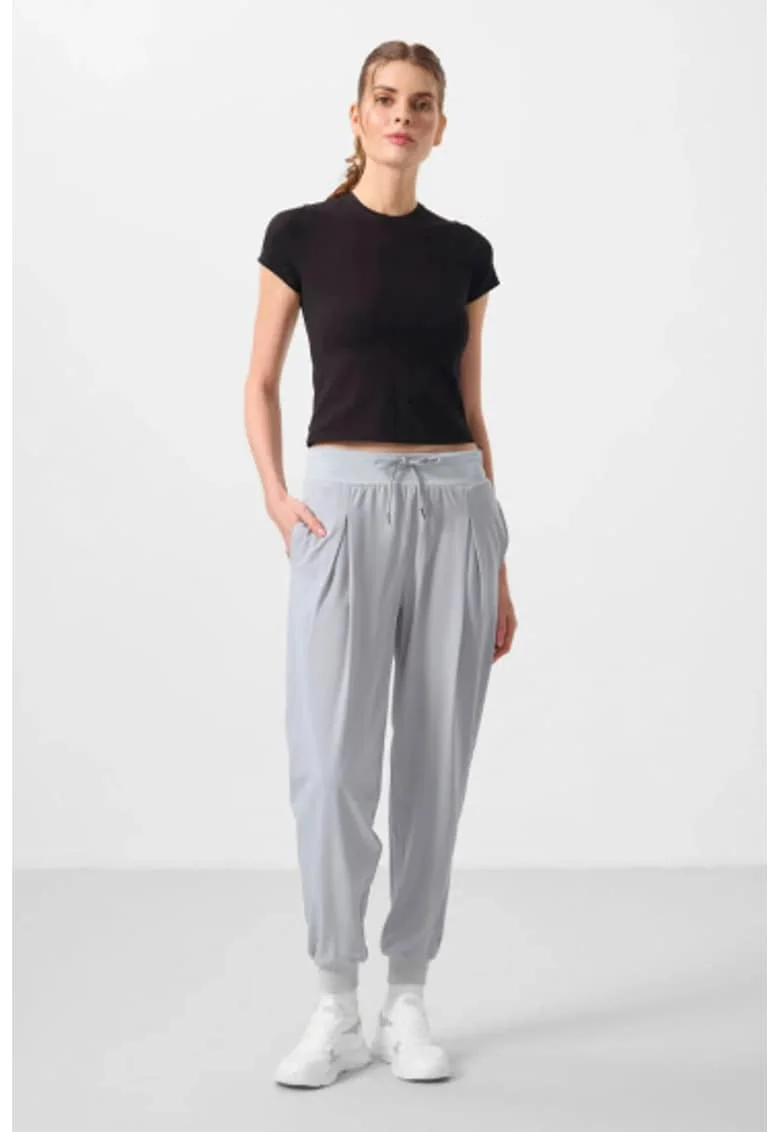 Pantaloni dama,  talie medie, gri, poliester