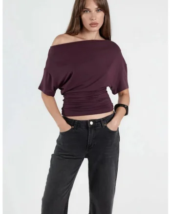 Tricou dama,  top tricotat scurt, guler asimetric, mov ametist, material usor