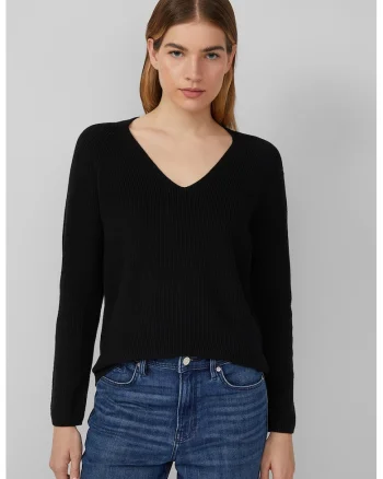 Pulover regular-fit cu decolteu in V, Negru