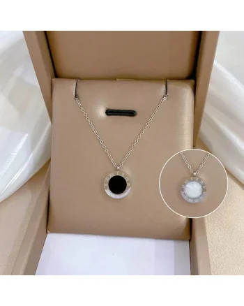 Colier argintiu, din otel inoxidabil, cu pandantiv rotund, suflat cu aur 18k, Davis C6
