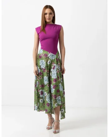 Rochie eleganta midi dama cu bust din jerse magenta si fusta florala vaporoasa