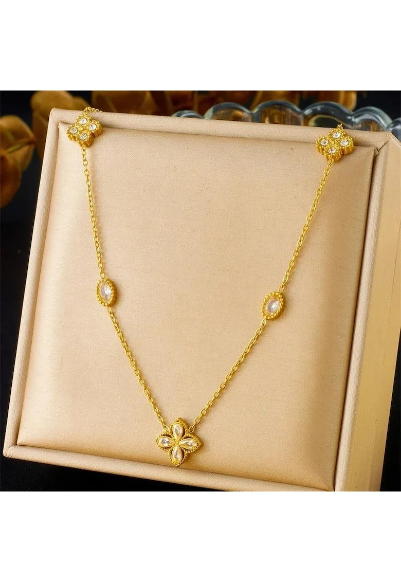 Colier auriu, din otel inoxidabil, suflat cu aur 18k, cu floricele si pietre din zirconiu, Denny C12