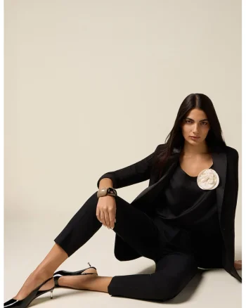 Pantaloni crop eleganti cu pensa, Negru