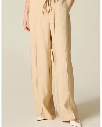 Pantaloni cu croiala dreapta si model uni, Bej sampanie