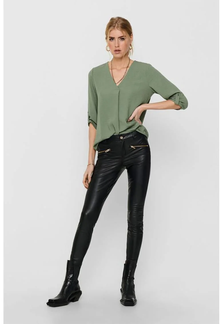 Bluza cu decolteu in V si maneci trei sferturi Divya, Verde aquamarin