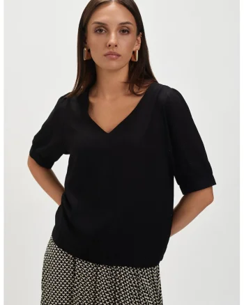 Bluza cu decolteu in V si maneci medii, Negru