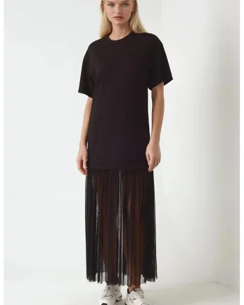 Rochie midi,  cu fusta din tul, confortabila, neagra, din jerseu