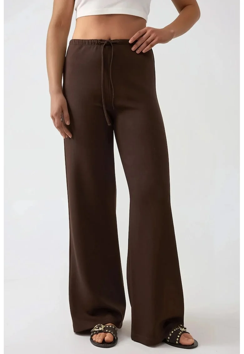 Pantaloni pentru dama  texturati, croi larg, textil, maro
