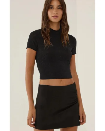 Top  top scurt tricotat, guler inalt, negru, jerseu