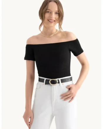 Bluza dama,  top scurt, maneci scurte, umeri goi, negru, textil