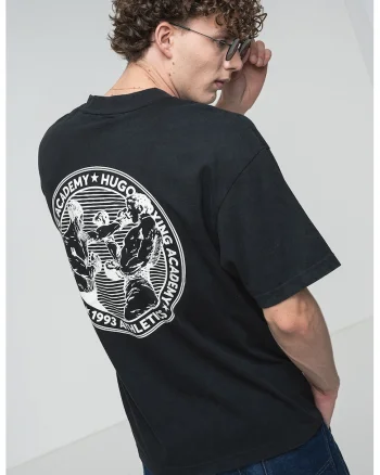 Tricou cu decolteu la baza gatului Dwresto, Negru