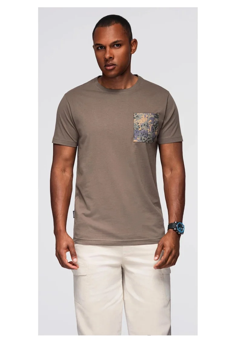 Tricou din bumbac cu buzunar imprimat  OM-TSPT-0227, Verde inchis