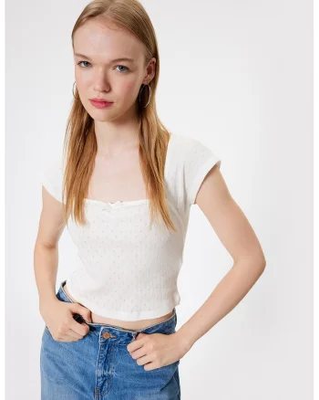Tricou crop cu decolteu patrat, Alb