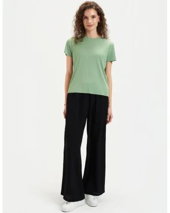 Tricou slim-fit cu decolteu la baza gatului, Verde menta