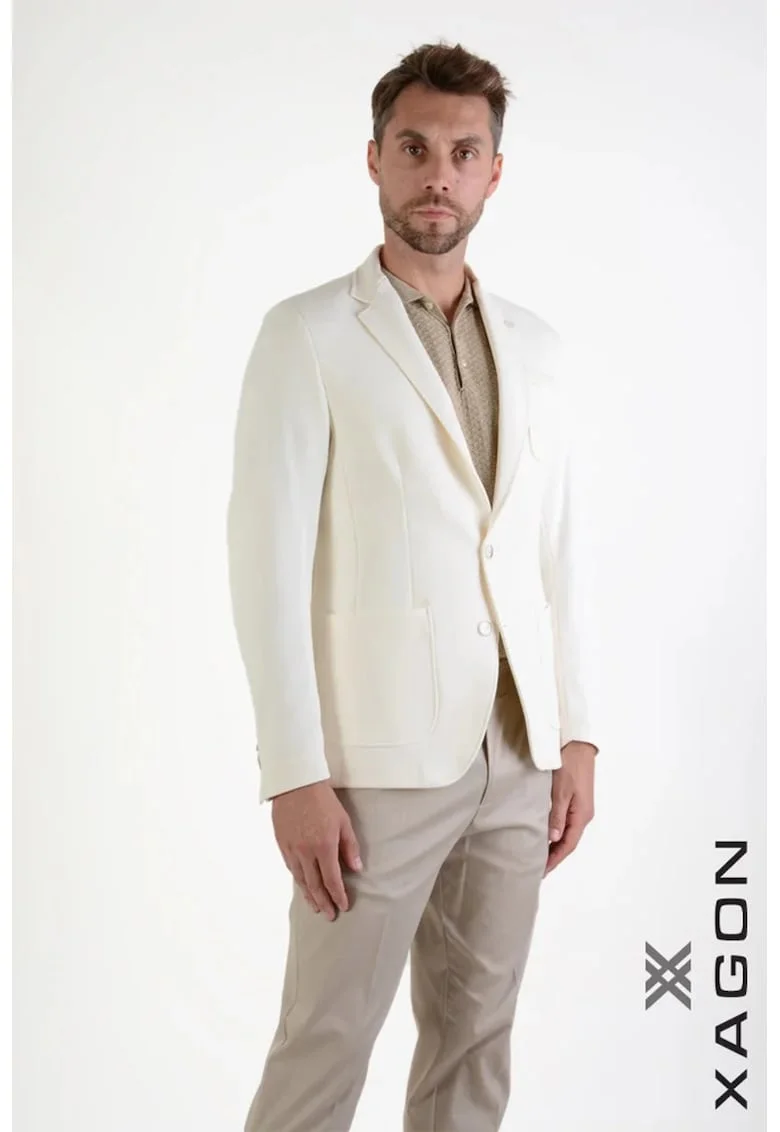 Sacou regular fit, cu inchidere la un singur rand de nasturi