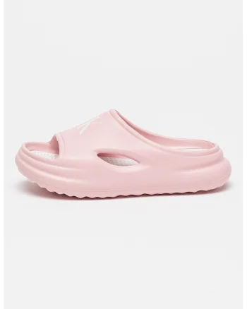 Papuci cu logo, Roz pastel
