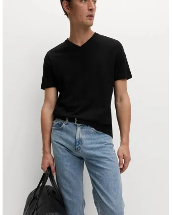 Tricou regular-fit cu decolteu in V, Negru