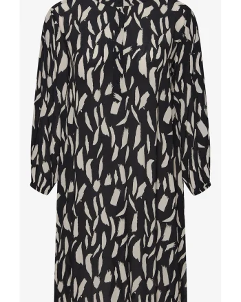 Rochie tunica cu print.