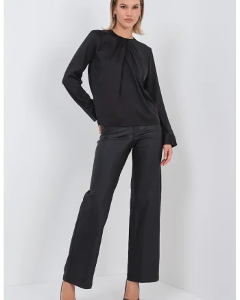 Bluza cu decolteu la baza gatului si pliuri, Negru
