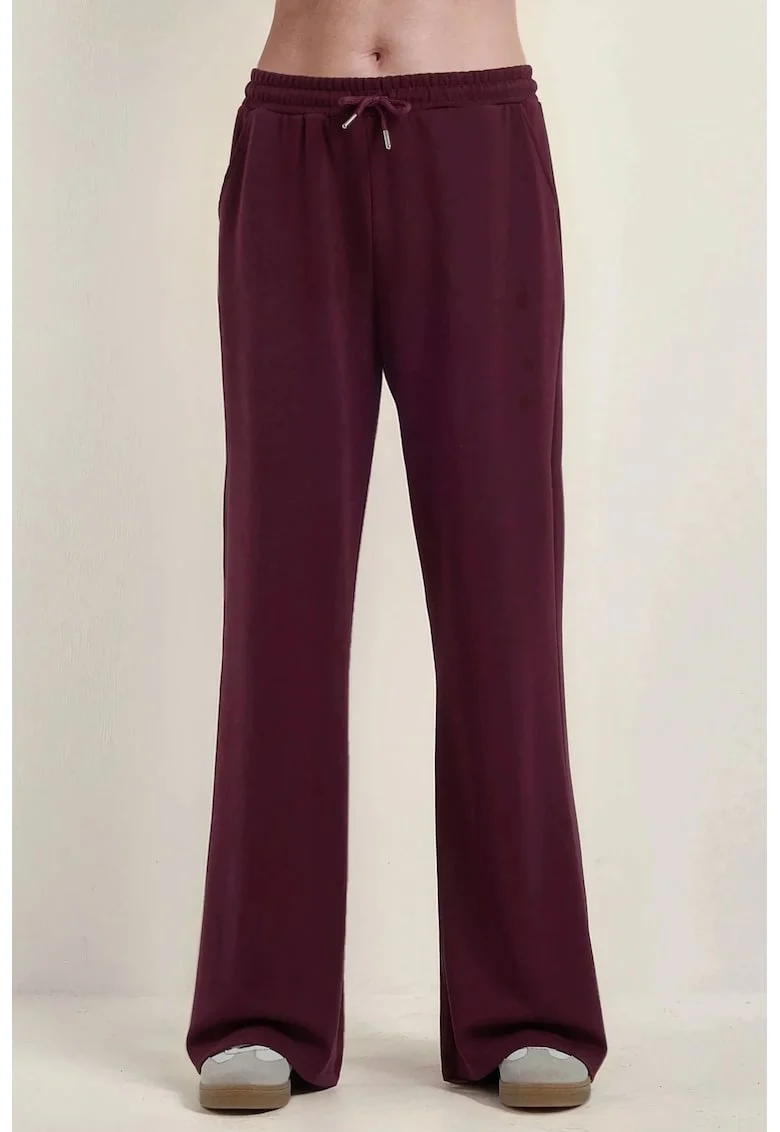 Pantaloni de trening,  croi larg, moale, visiniu, modal