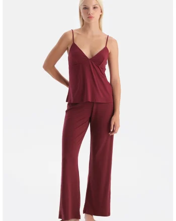 Pantaloni din amestec de lyocell cu croiala dreapta, Rosu